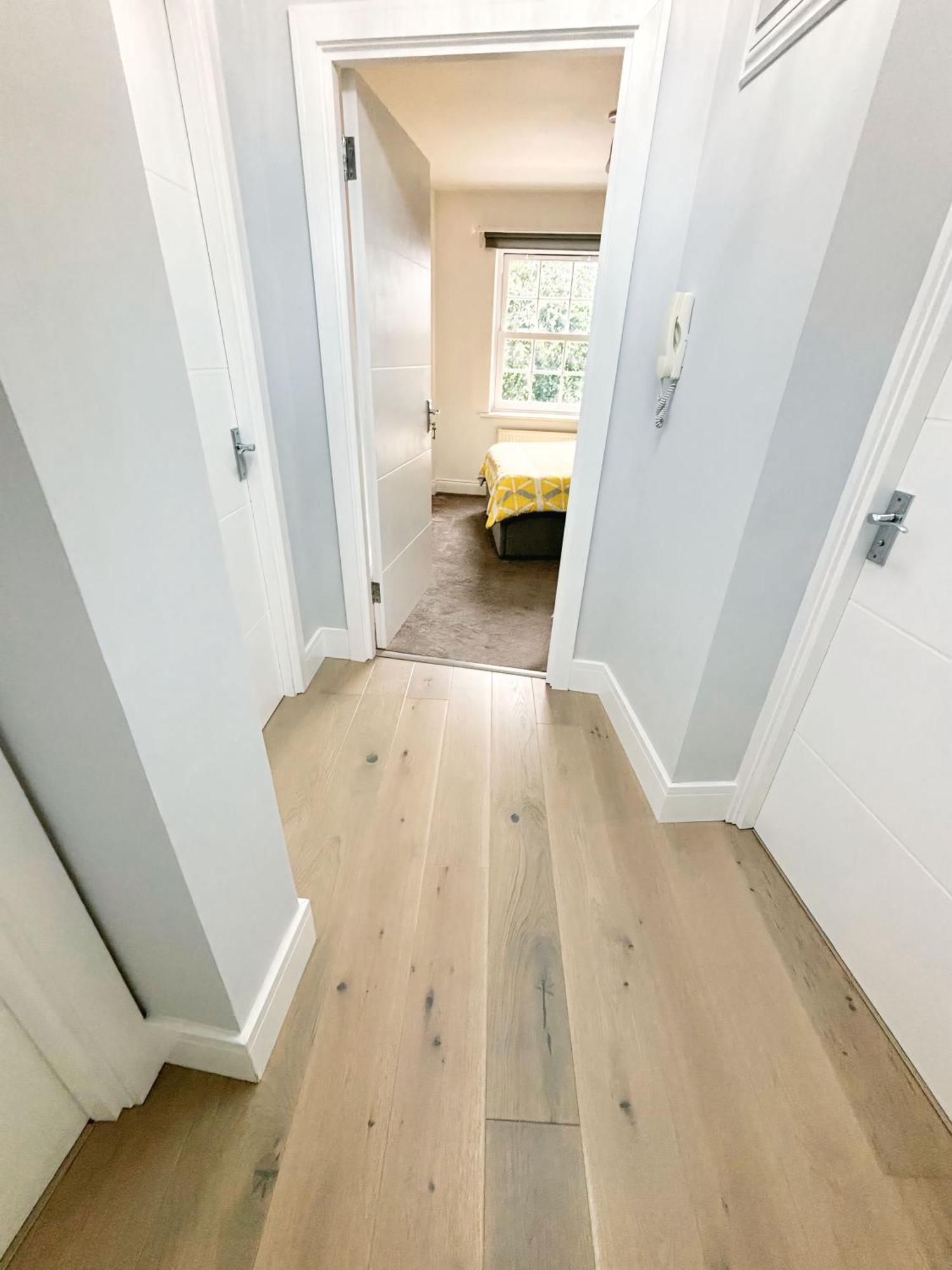 Double Bedroom In Clapham Londra Exterior foto