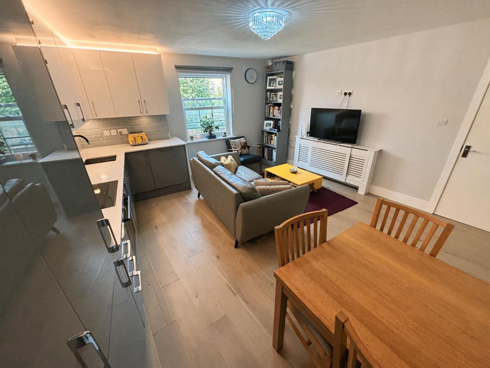 Double Bedroom In Clapham Londra Exterior foto